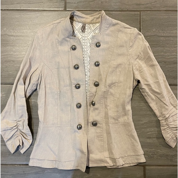 Tan cream jacket - Picture 1 of 2